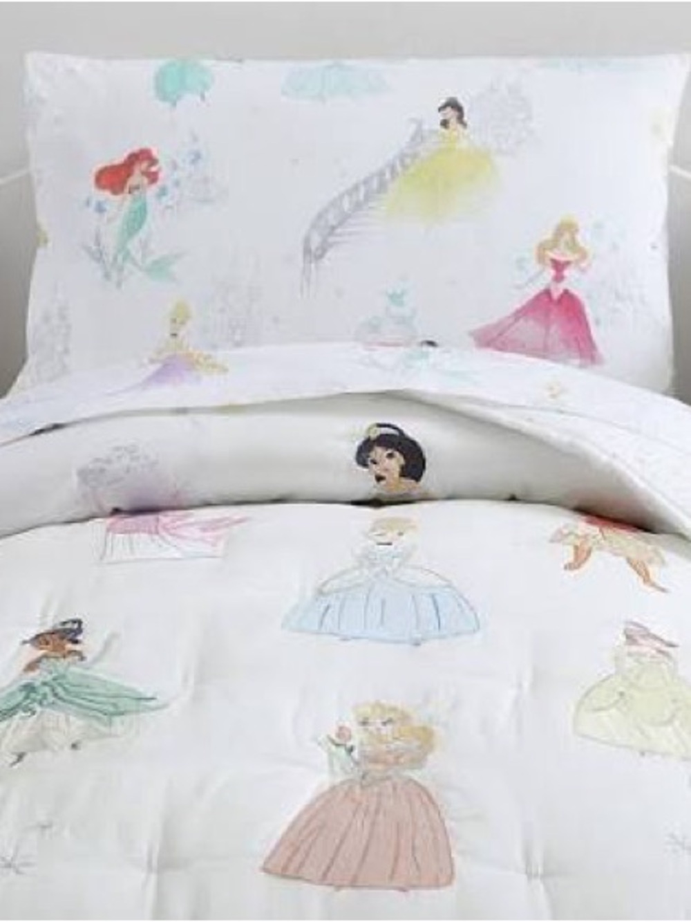 NEW PB Kids Disney Princess Enchanted Toddler Quilt